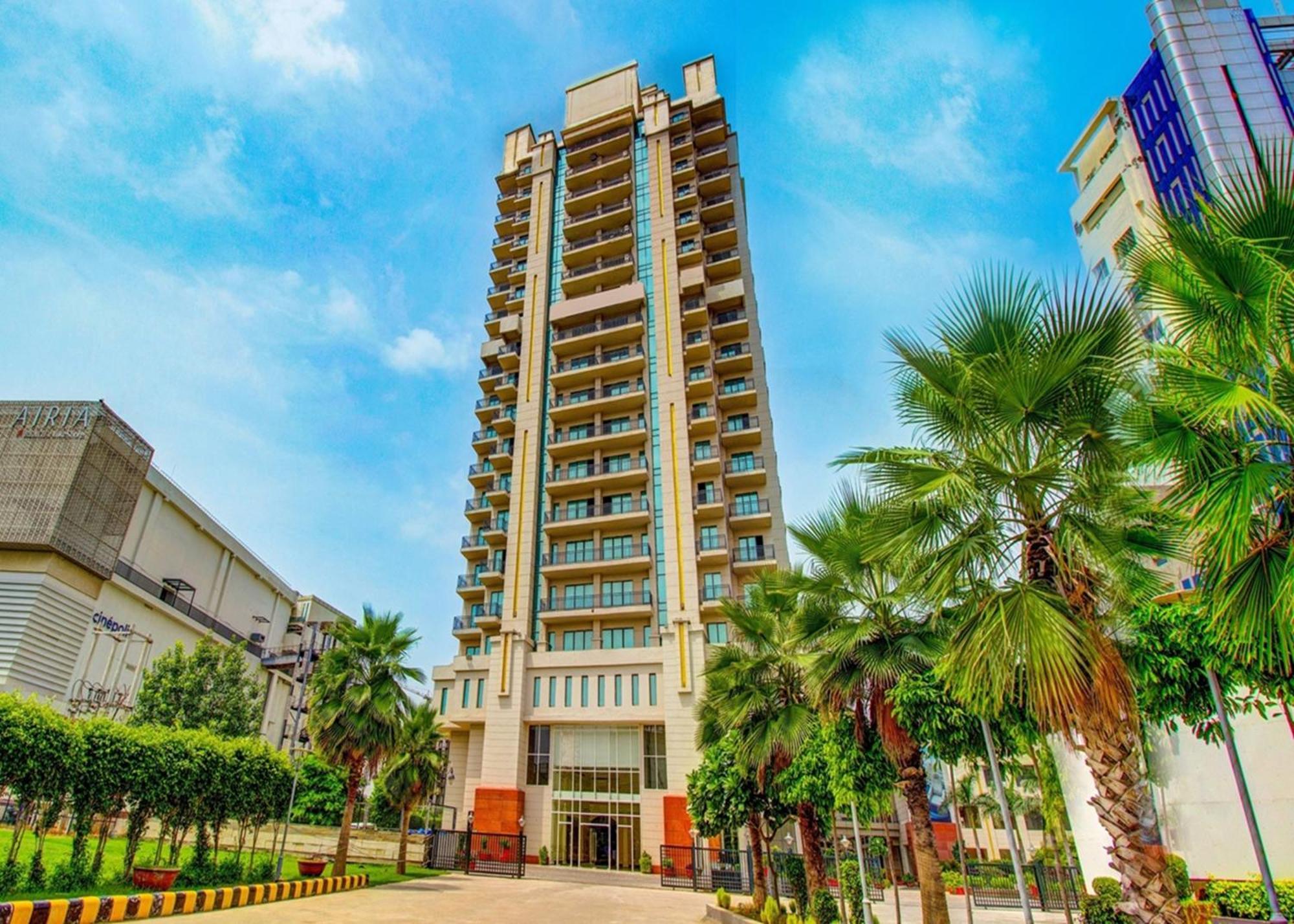 Rhythm Gurugram Hotel & Suites, Sohna Road غورغاون المظهر الخارجي الصورة