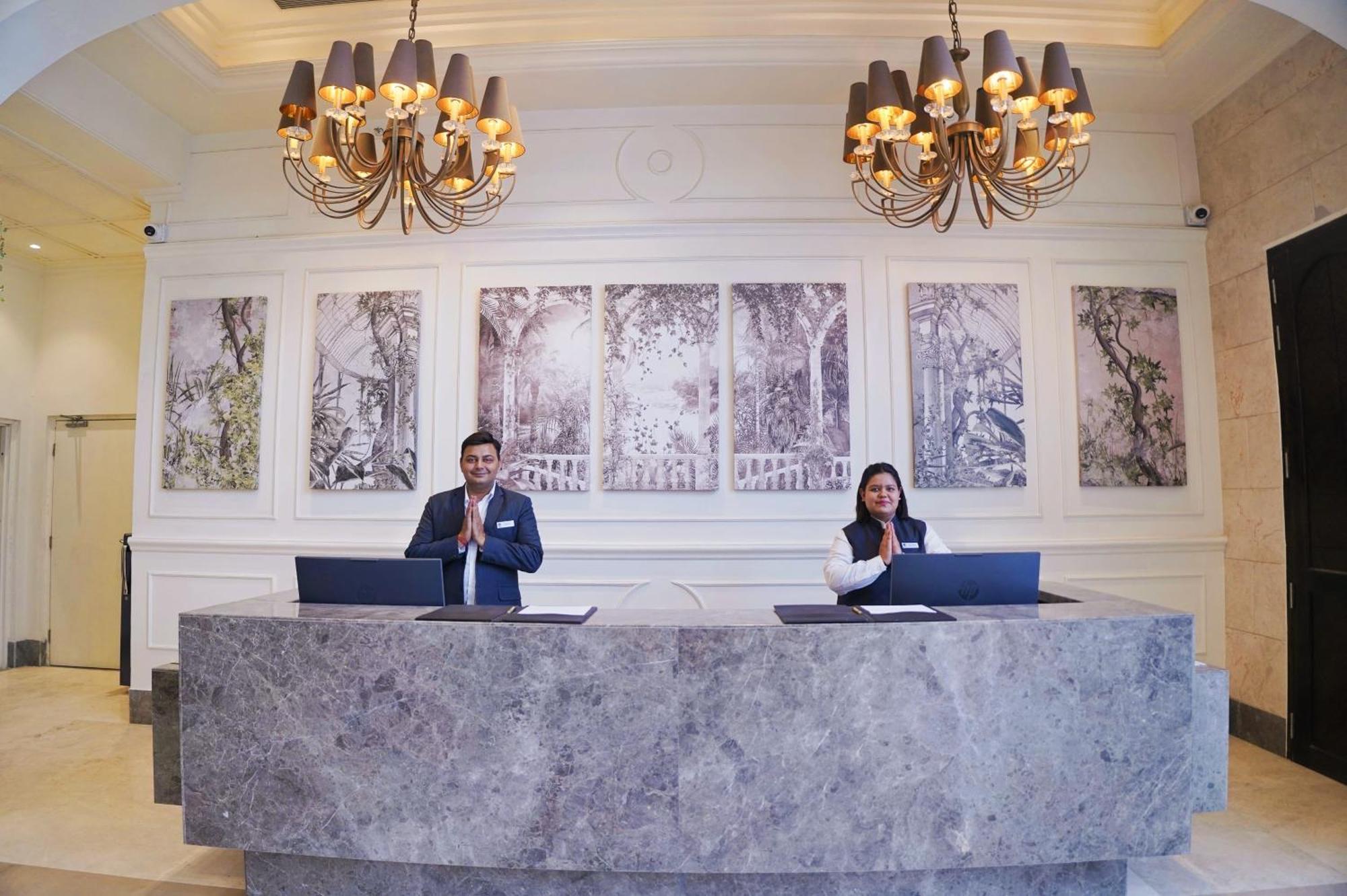 Rhythm Gurugram Hotel & Suites, Sohna Road غورغاون المظهر الخارجي الصورة