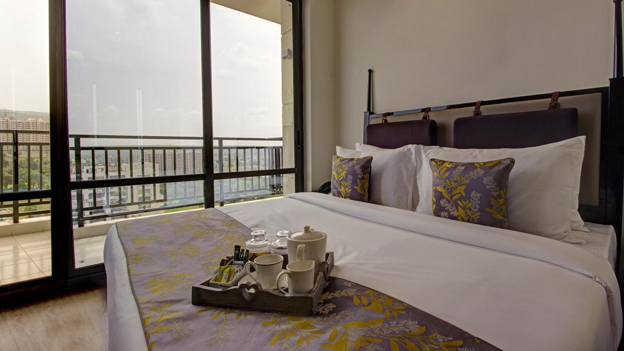 Rhythm Gurugram Hotel & Suites, Sohna Road غورغاون المظهر الخارجي الصورة