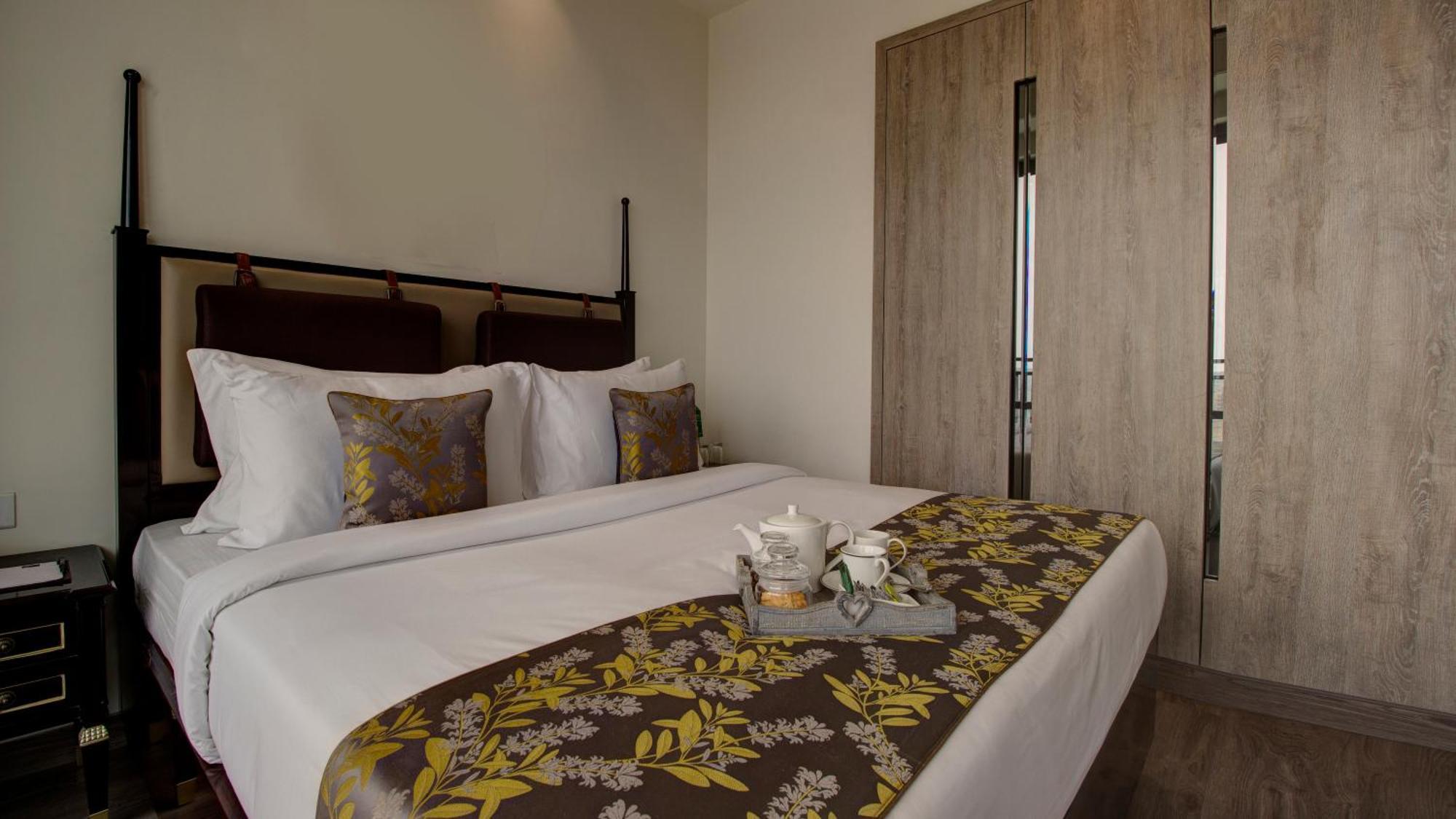 Rhythm Gurugram Hotel & Suites, Sohna Road غورغاون المظهر الخارجي الصورة
